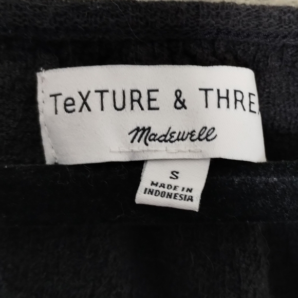 Madewell Texture and Thread Tiered Sleeve Black Top Size Small - Picture 7 of 9